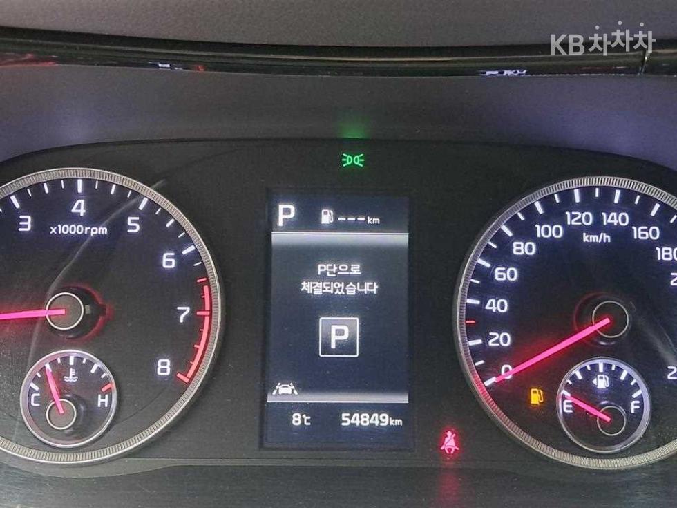 2021 - kia k5