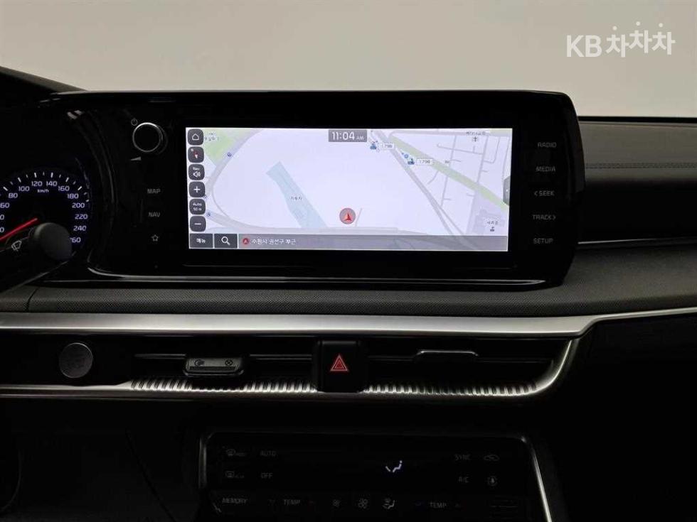 2021 - kia k5