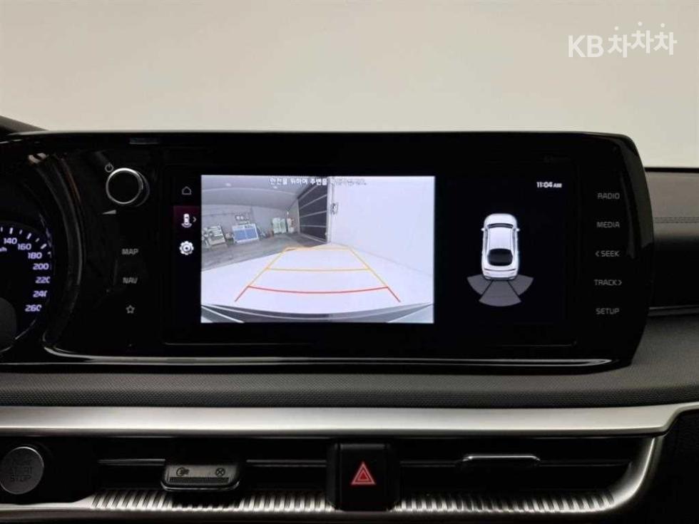 2021 - kia k5