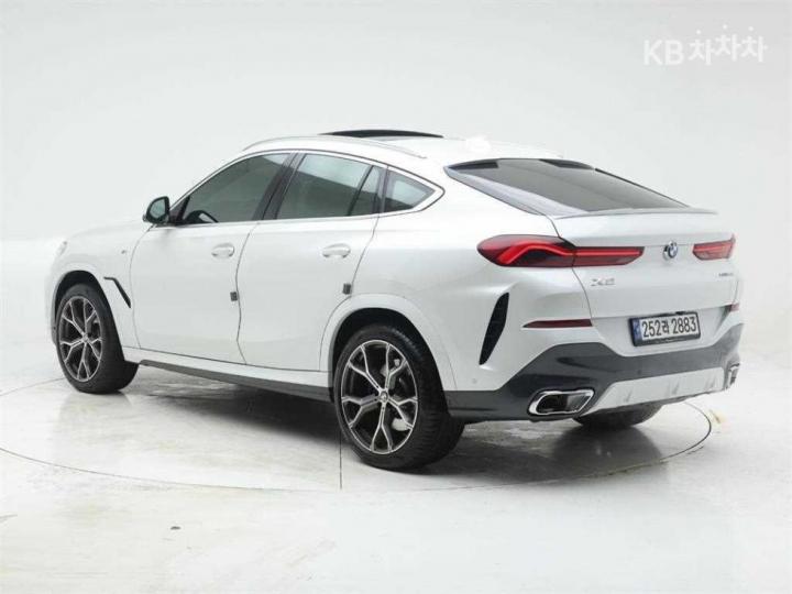 BMW X6 G06 xDrive 40i M Sport Package 5