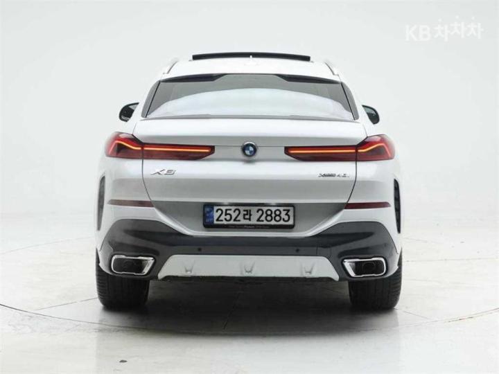 BMW X6 G06 xDrive 40i M Sport Package 6