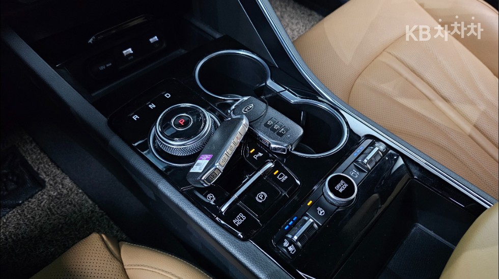 2021 - kia k5