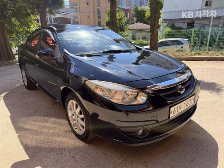 Renault SM3 New LE Plus