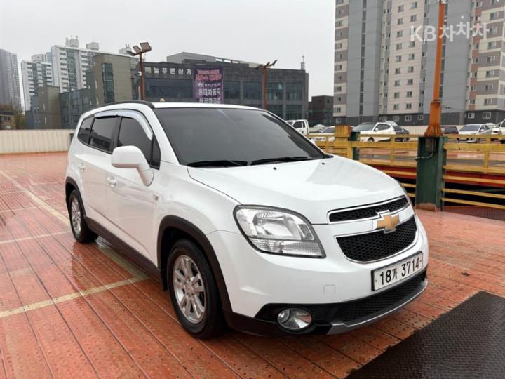 Chevrolet Orlando LTZ Premium