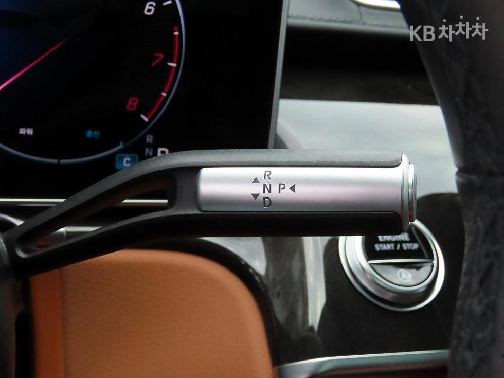Mercedes-Benz S-klasse — miniaturë 11