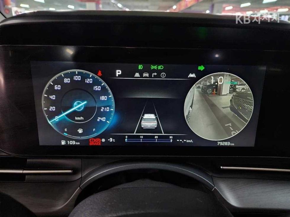2022 - kia carnival