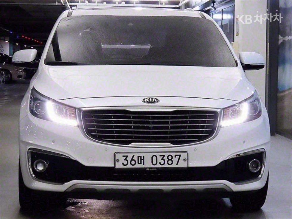 2017 kia carnival