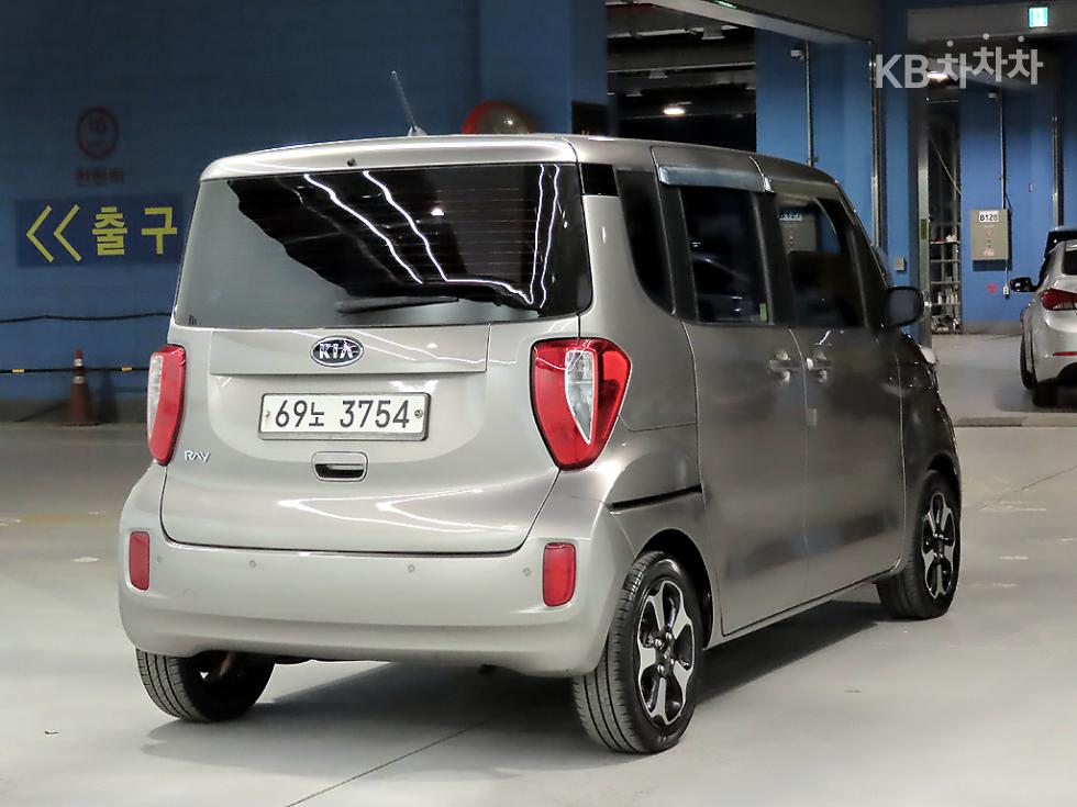 2012 - kia ray