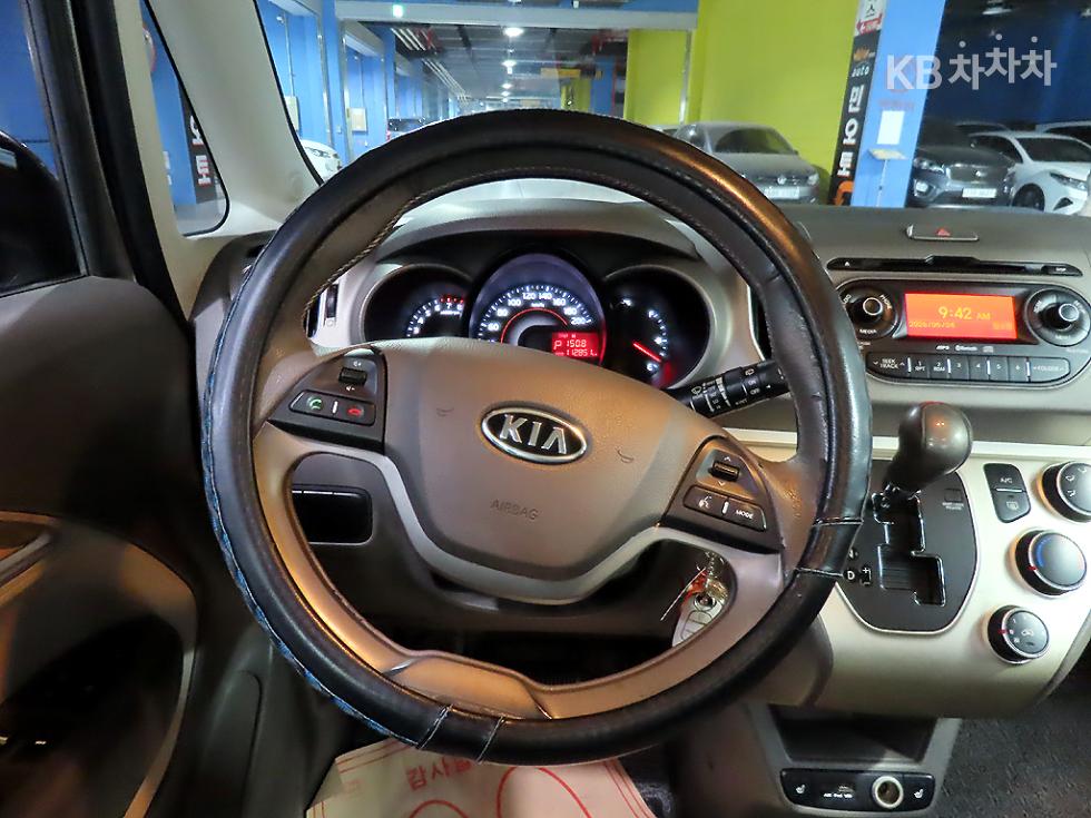 2012 - kia ray