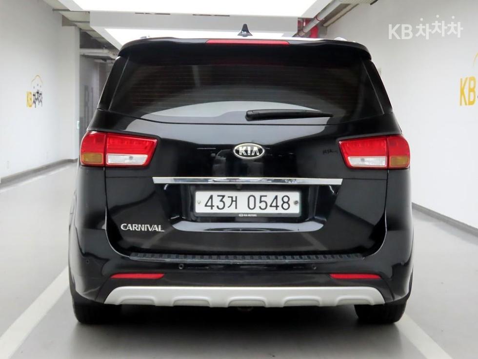 2016 - kia carnival