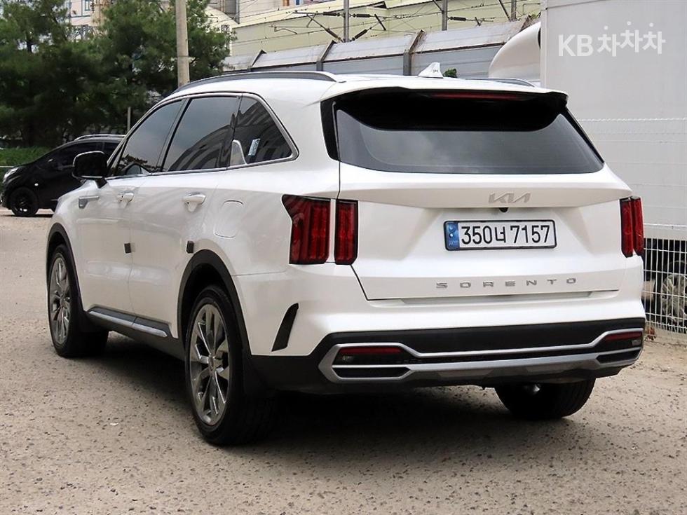 2022 - kia sorento