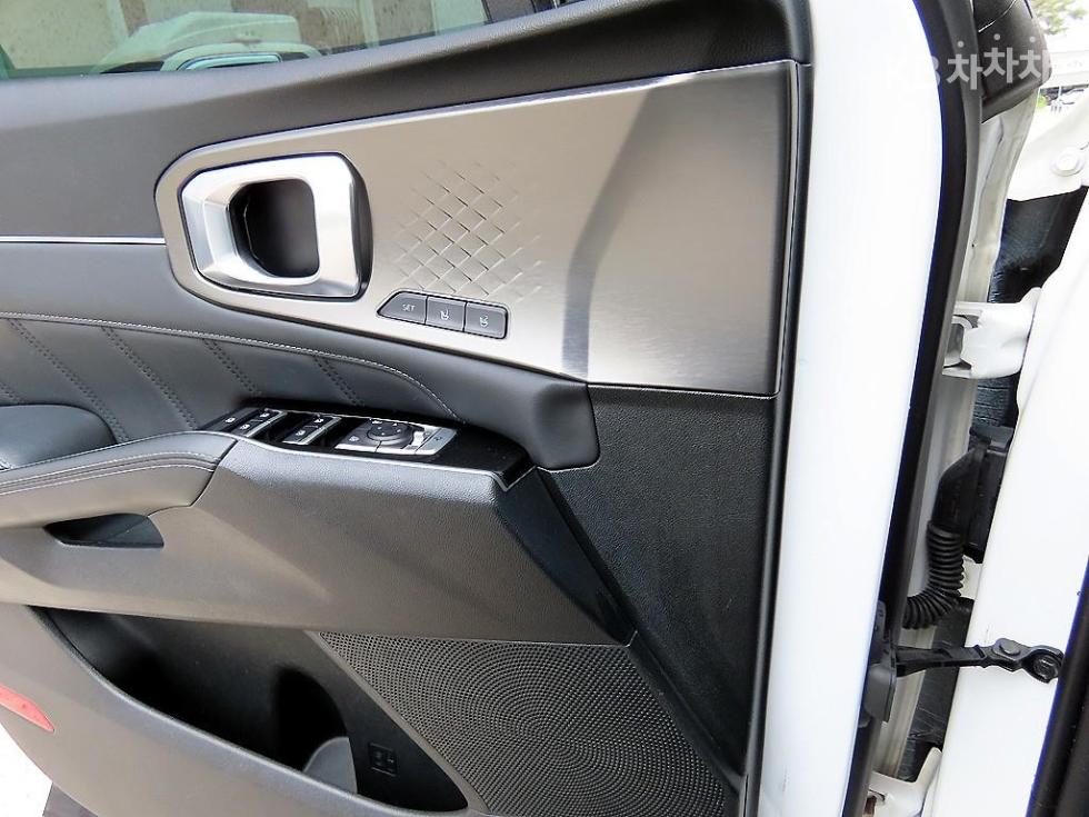 2022 - kia sorento