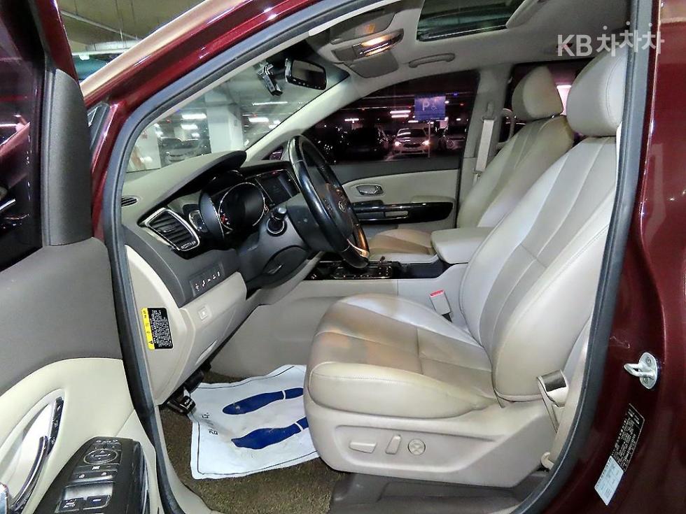 2016 - kia carnival