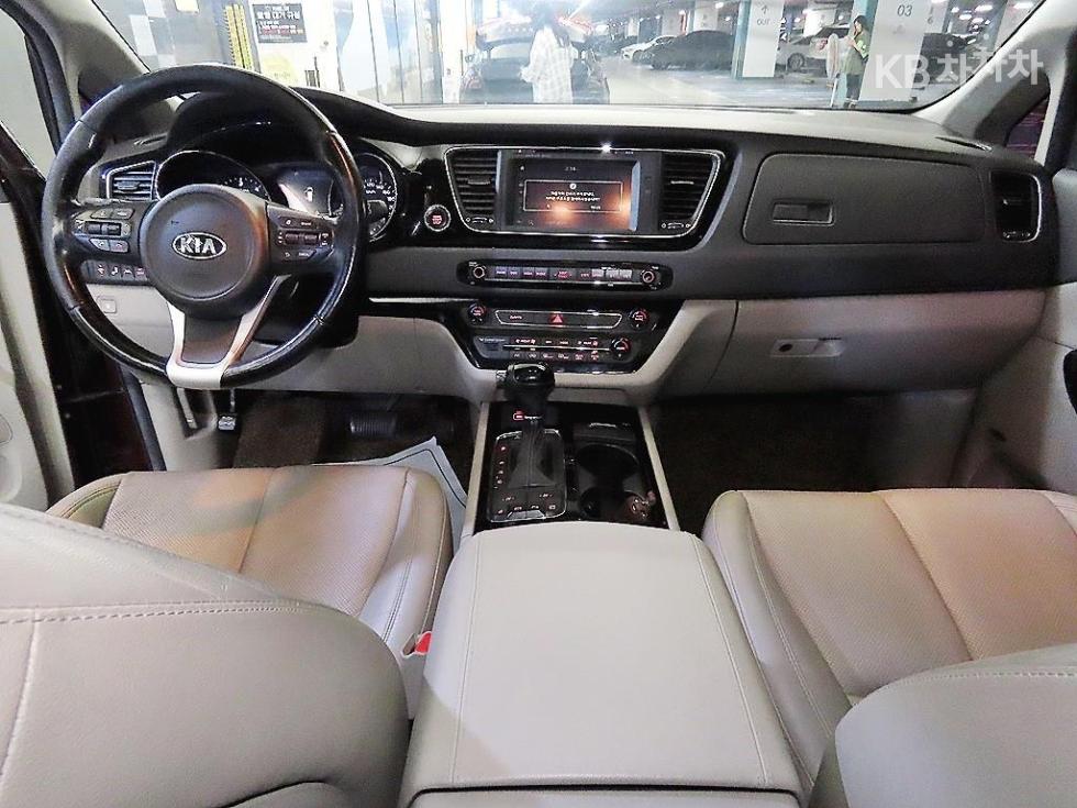 2016 - kia carnival