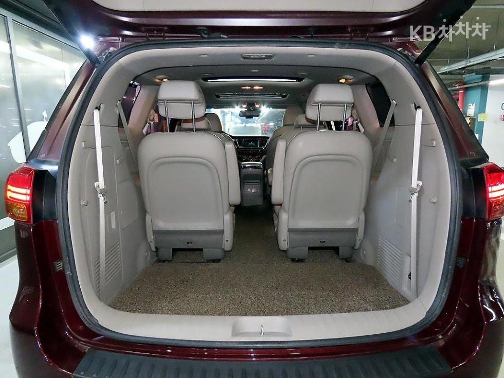 2016 - kia carnival