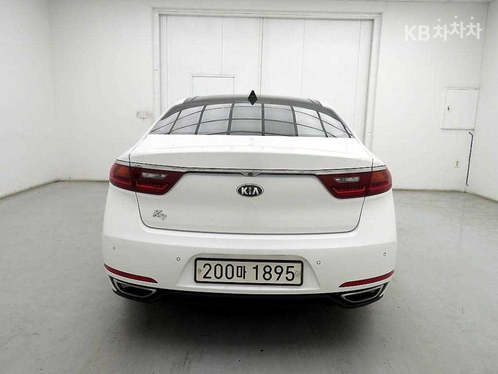 2019 - kia k7