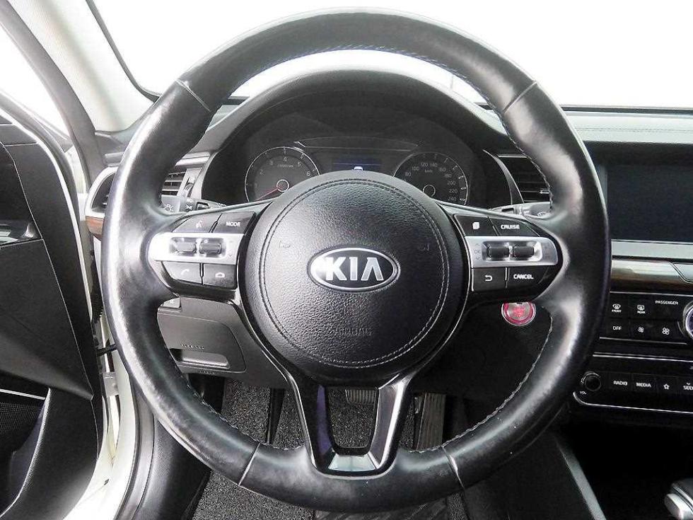 2019 - kia k7