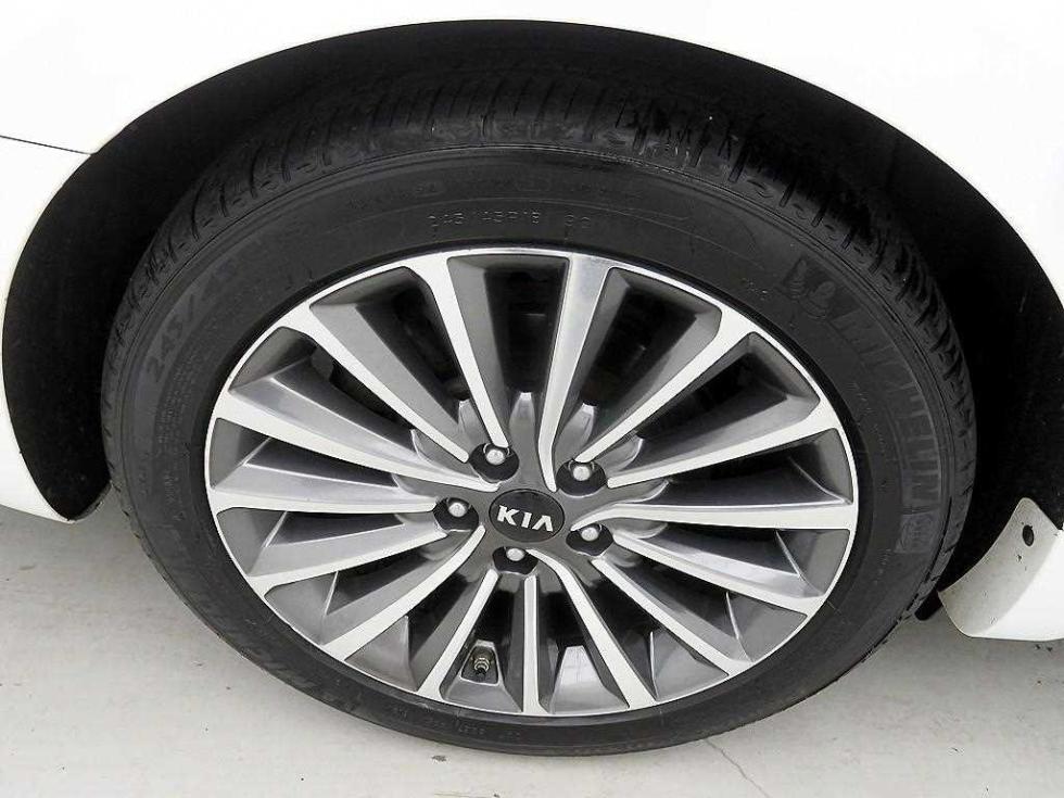 2019 - kia k7