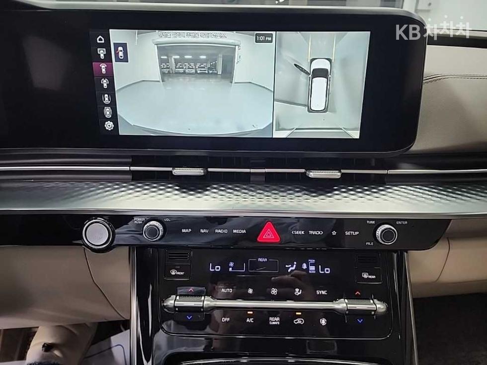 2021 Kia 4 photo