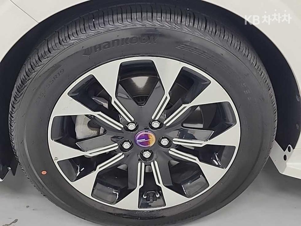 2021 - kia carnival