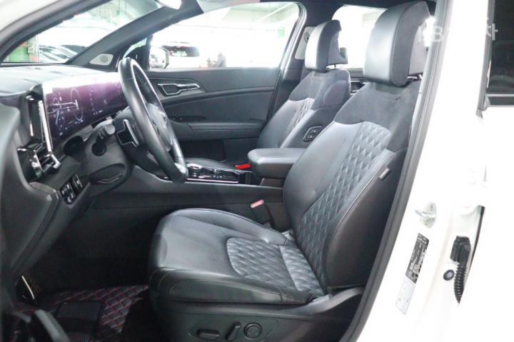 Kia Sportage The Hybrid 1.6 Turbo HEV Signature Gravity 7