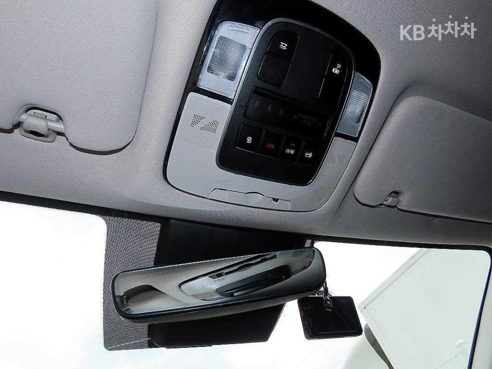 Hyundai Sonata — miniaturë 16