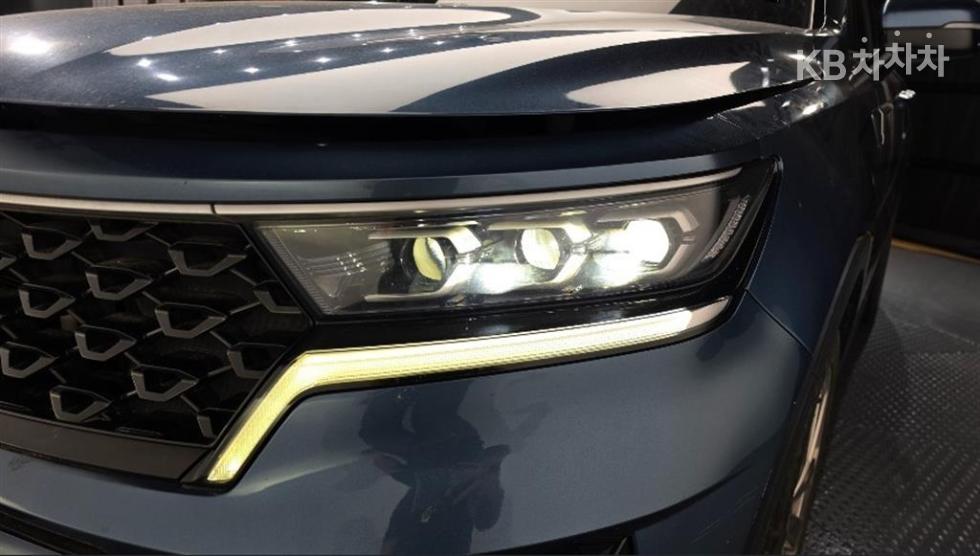 2021 - kia sorento