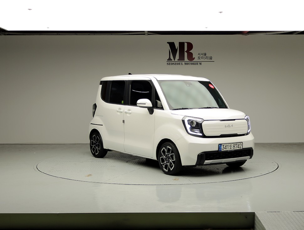 2022 - kia ray