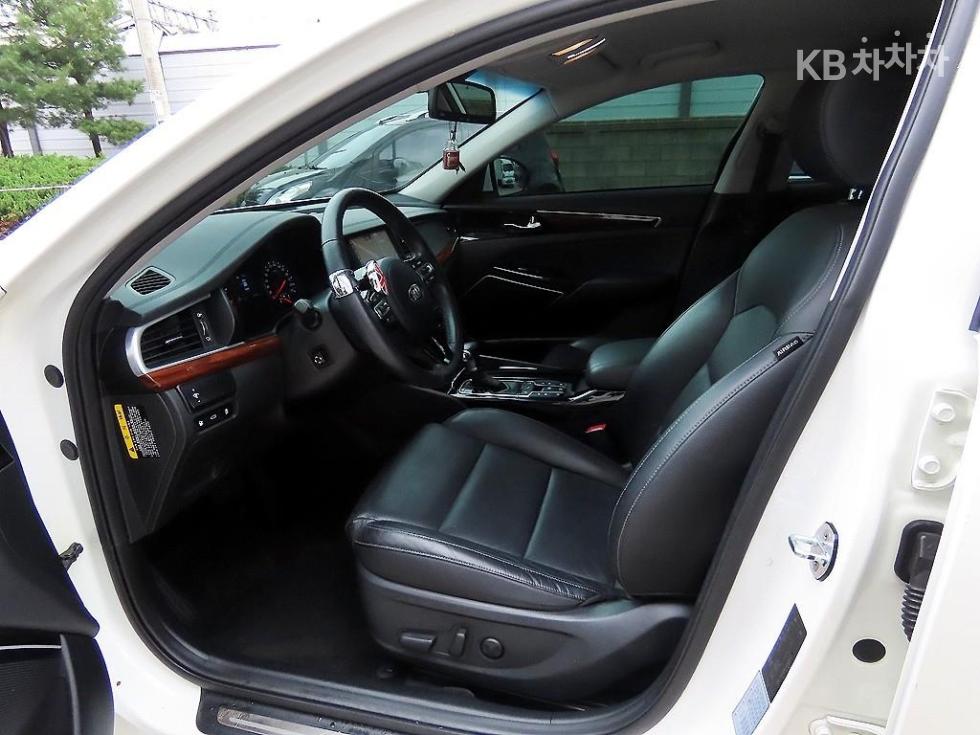 2016 - kia k7