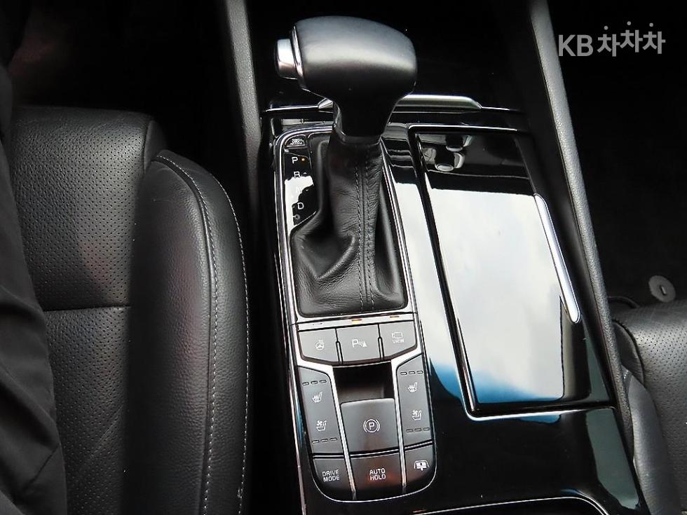 2016 - kia k7