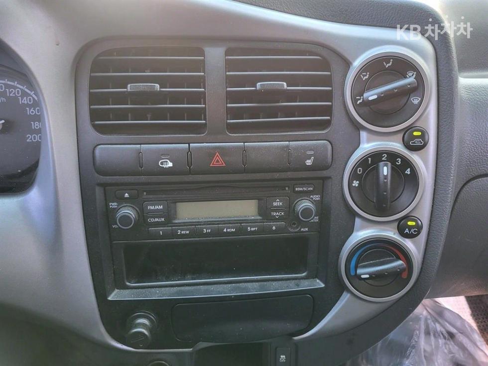 2016 - kia bongo iii