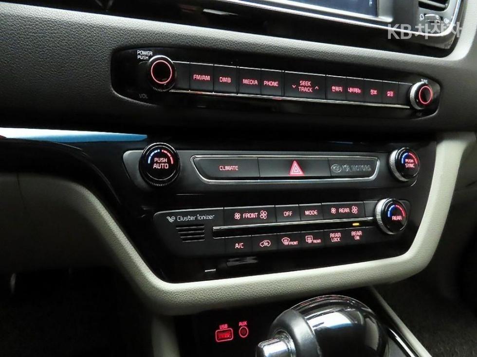 2016 - kia carnival