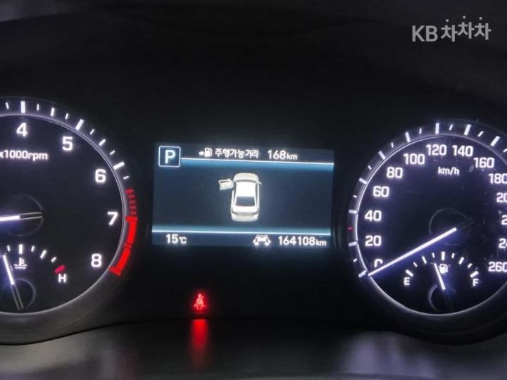 Genesis G80 3.8 GDI AWD Premium Luxury 7