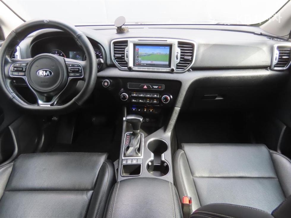 2016 - kia sportage