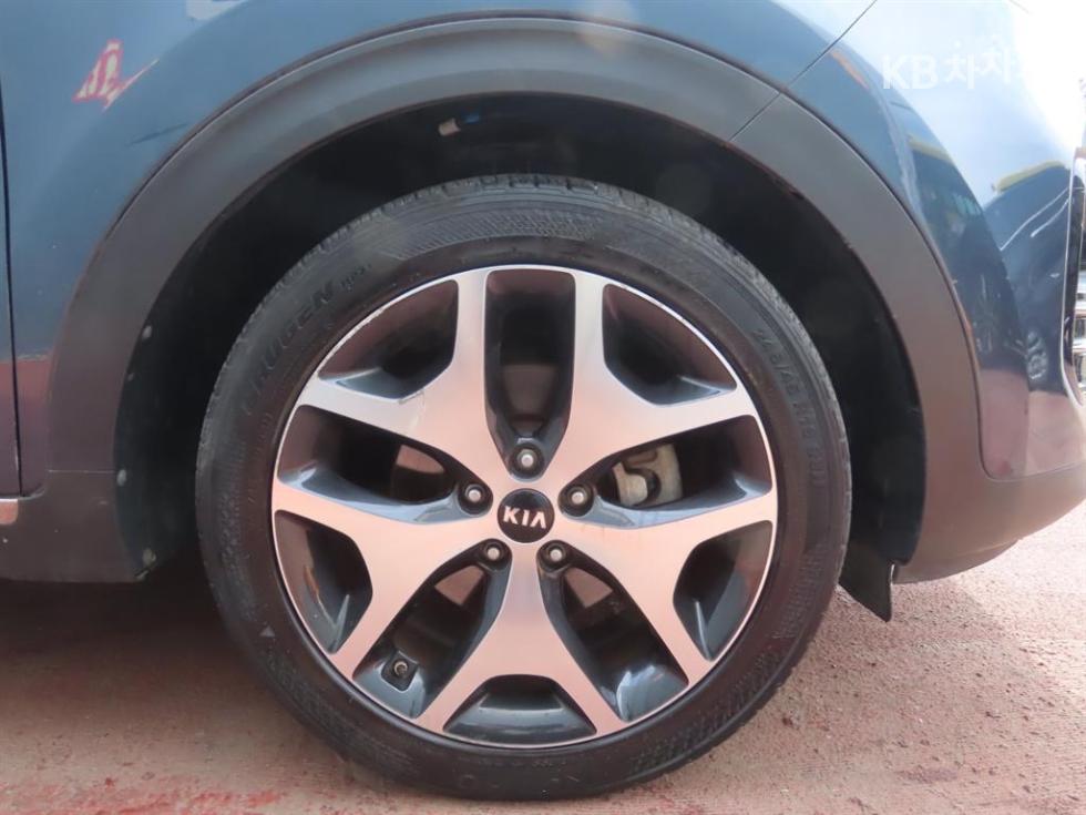 2016 - kia sportage