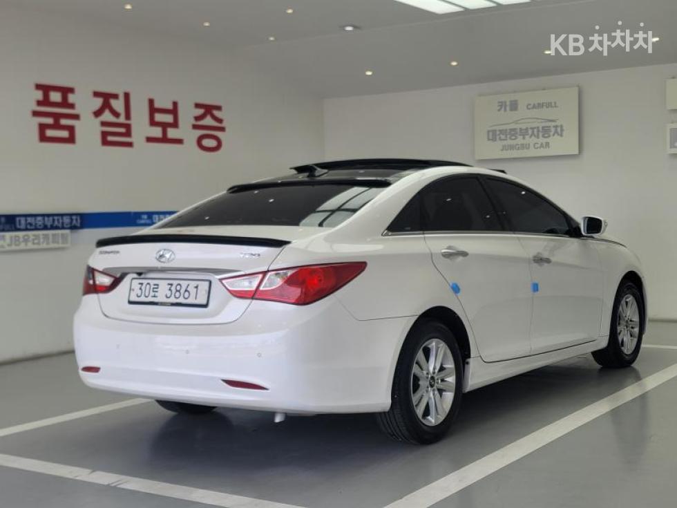 Hyundai Sonata — miniaturë 4