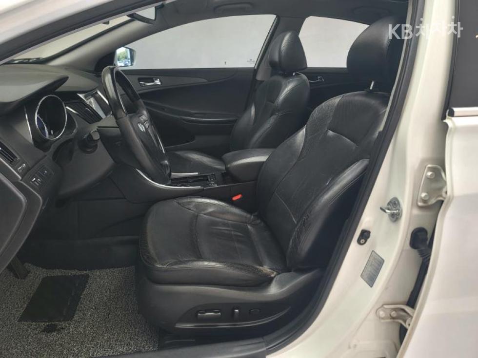 Hyundai Sonata — miniaturë 19