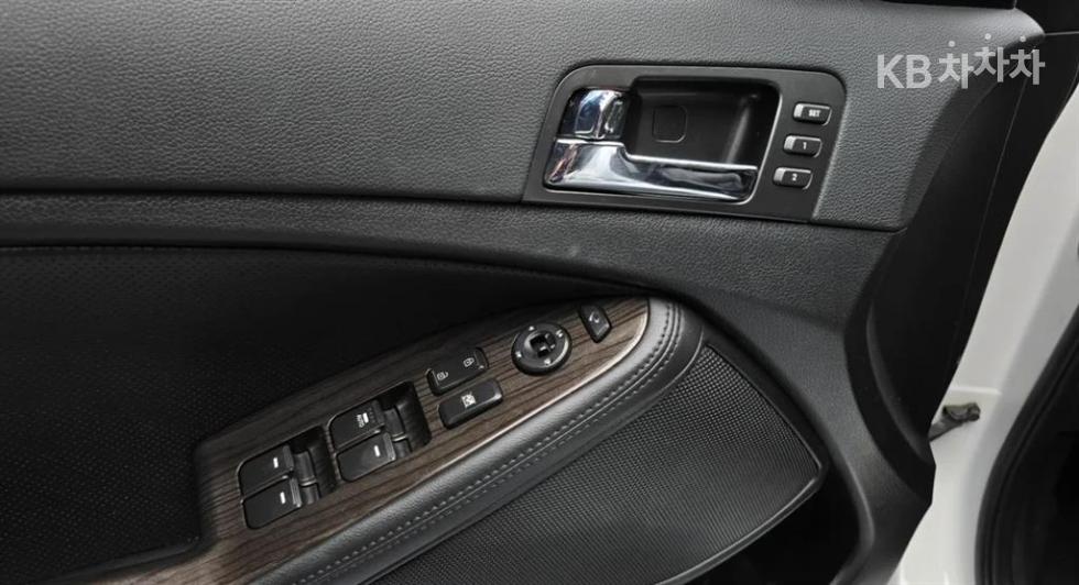 2011 - kia k5
