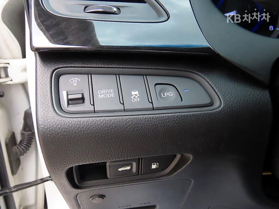 Hyundai Grandeur — miniaturë 12