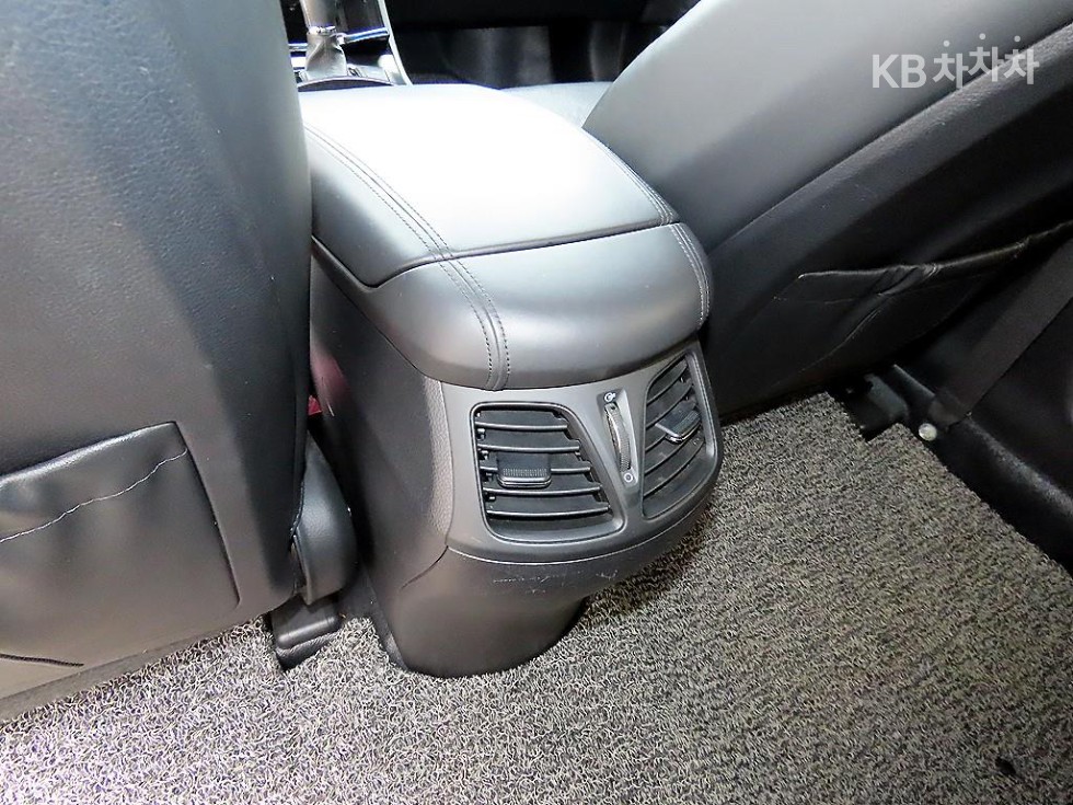 Hyundai Grandeur — miniaturë 17