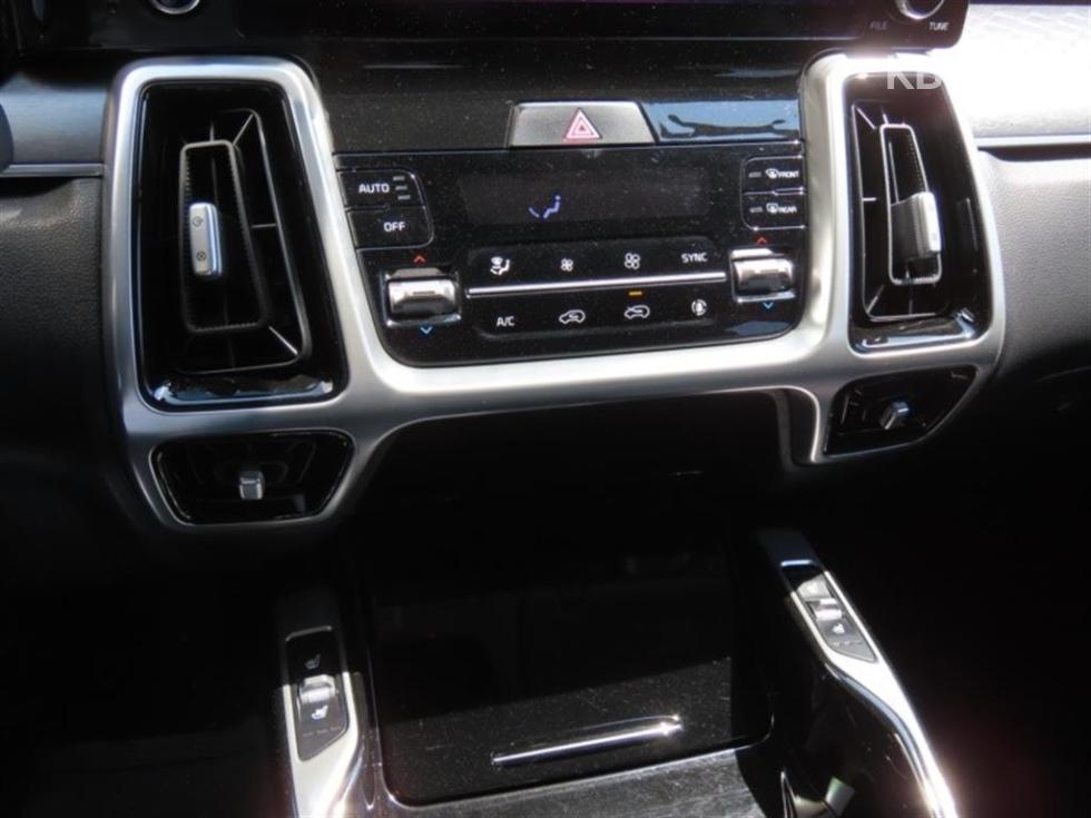 2021 - kia sorento