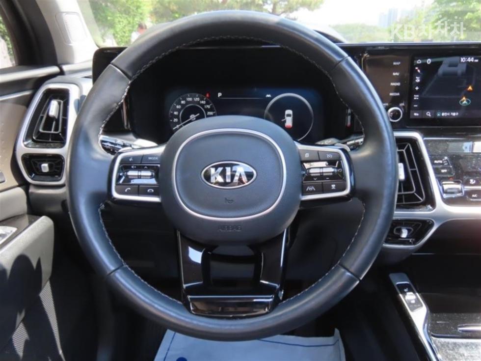 2021 - kia sorento