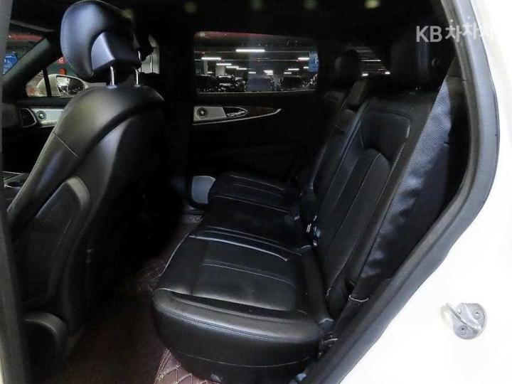 Lincoln MKX New 2.7 Reserve 8