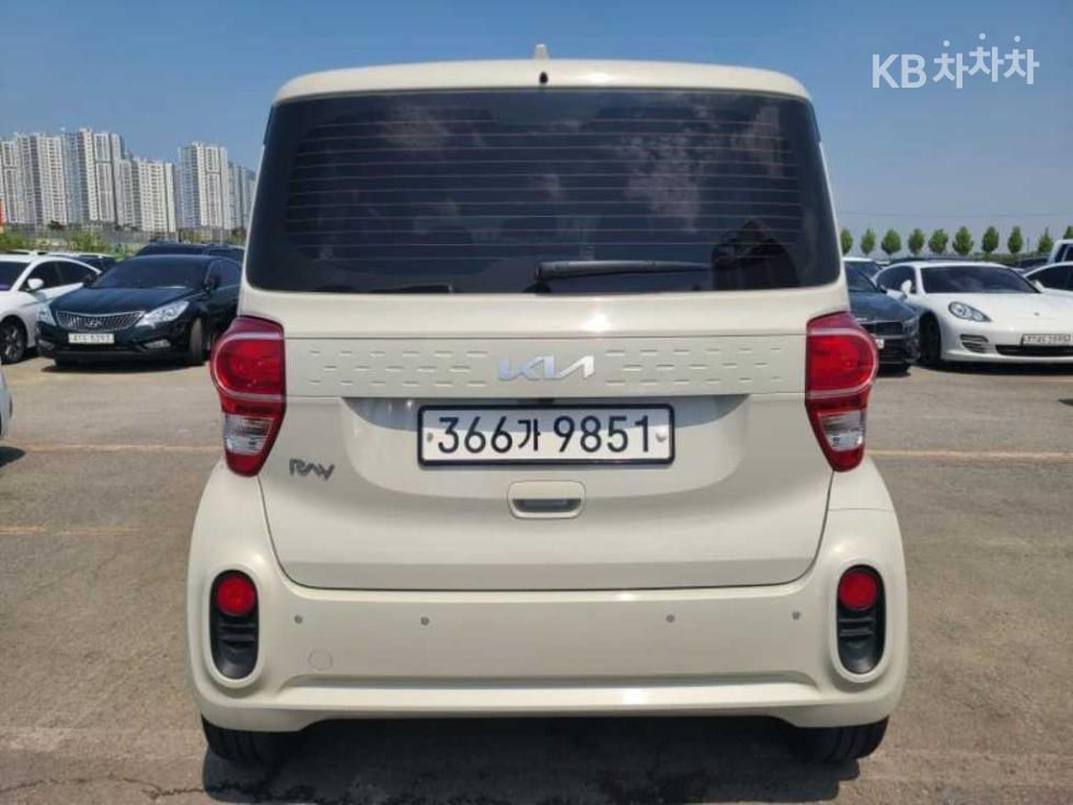 2022 - kia ray