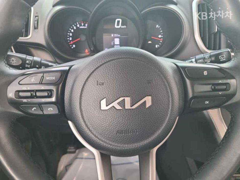 2022 - kia ray