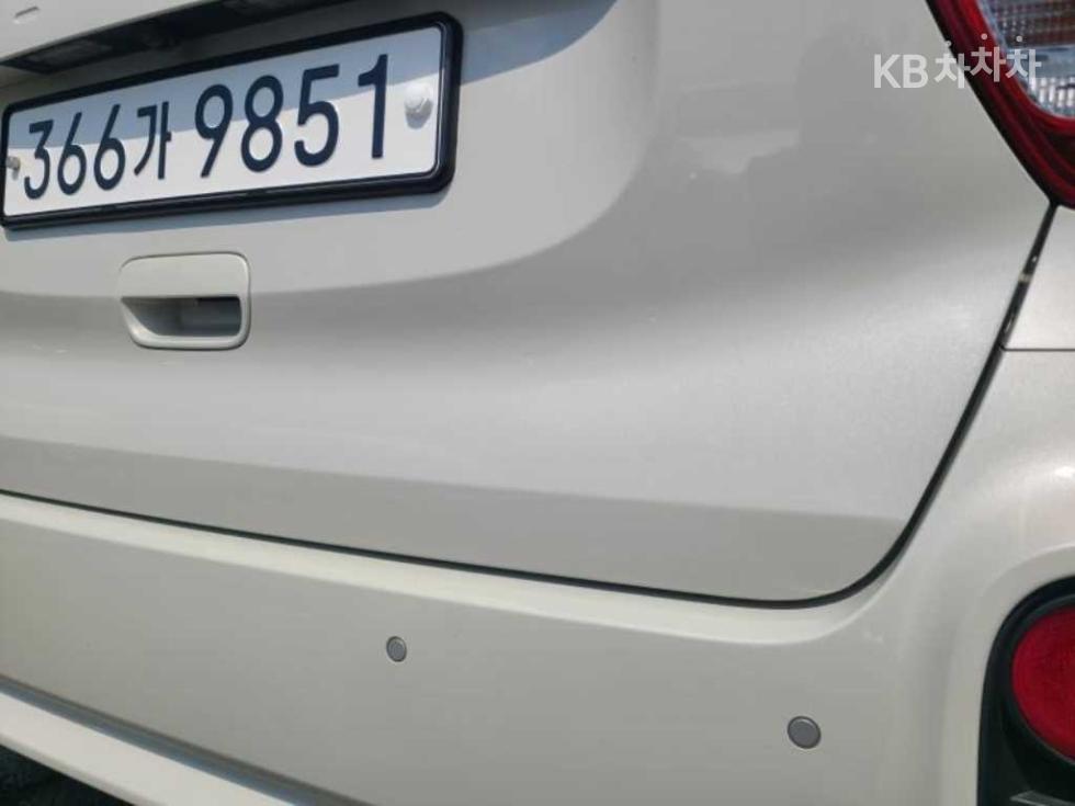 2022 - kia ray