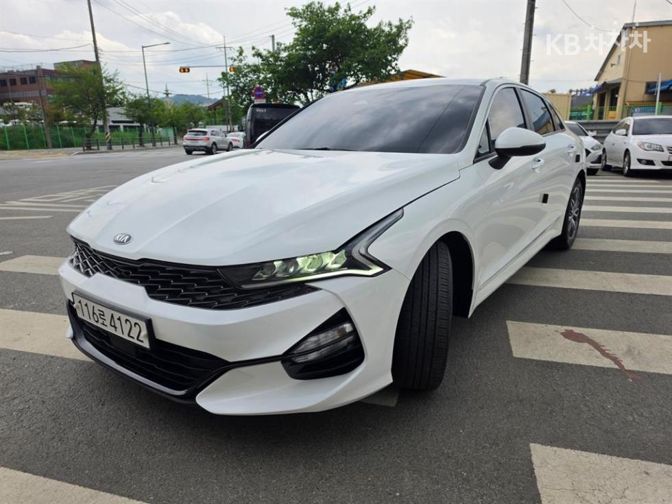 2020 - kia k5