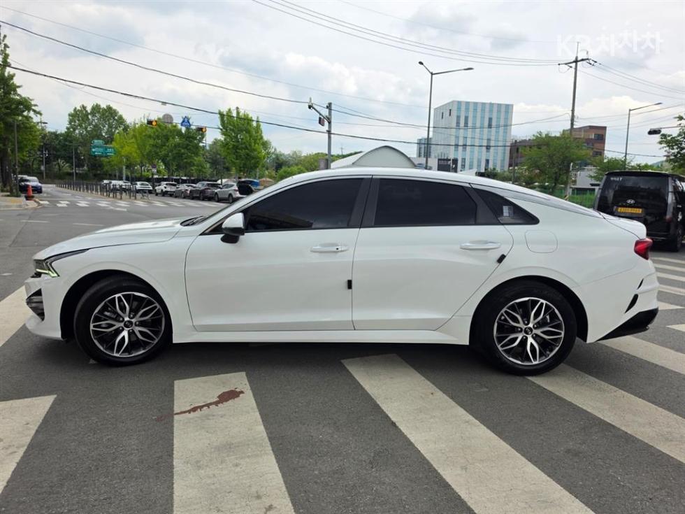 2020 - kia k5