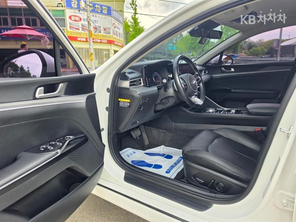 2020 - kia k5