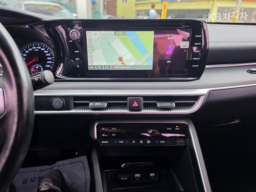 2020 - kia k5